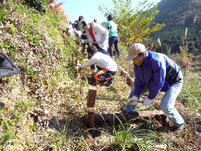 １段１段、丁寧に作ります